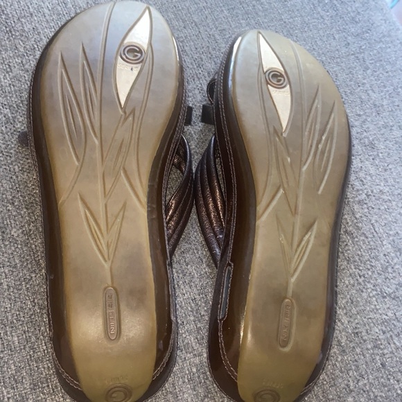 Cole Haan G Series Brown Wedge Slide Sandals Women Size 8B 
p2 - Picture 3 of 6